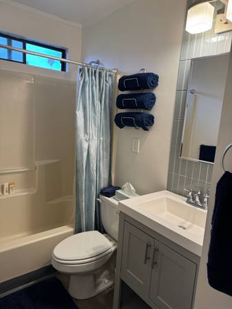 $3,000 / 1br - 684ft2 - Getting a divorce ? Need to find a place to stay ? (novato)63845956437507124