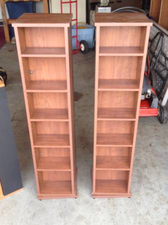 CD/DVD ROTATING TOWERS 1