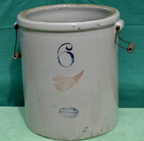 ANTIQUE STONEWARE CROCK - NO. 6 WITH BAIL HANDLES - PATENT DATE 1915 1