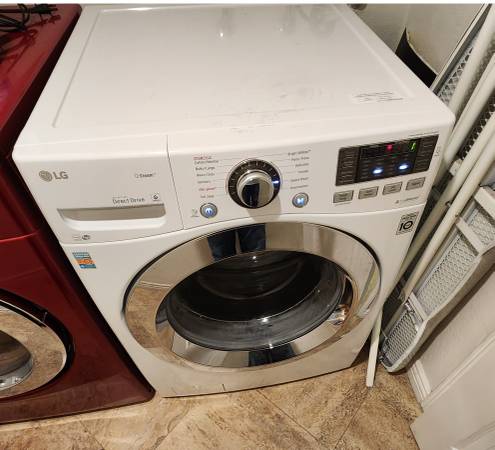 LG Front Load Laundry Washer -  Fully Functional 1