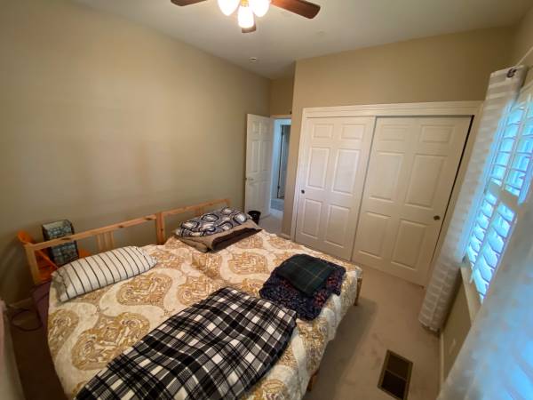 $800 / 1br - 144ft2 - Room for rent $800/month- safe area (hill side of Bernal ave) (san jose south)63935453731714121