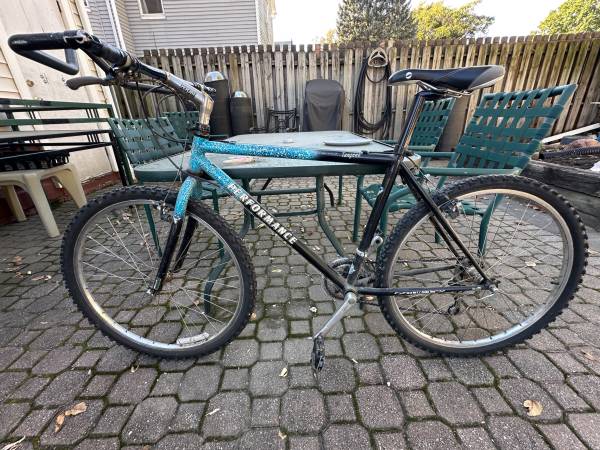 Performance Tangent Mountain Bike 1