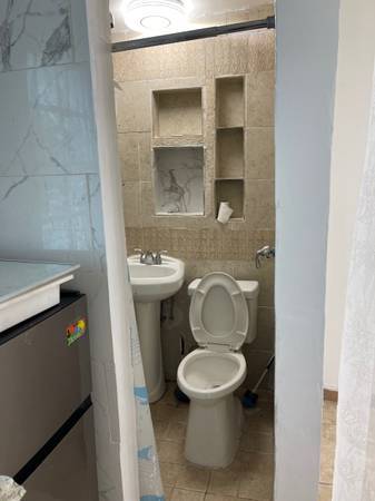 $640 ♒ Furnished Master Bedroom Near Sheffield Park in Jacksonville❣ (Jacksonville)63377634137475123