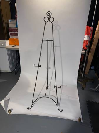 Larger Adjustable Iron Easels 1