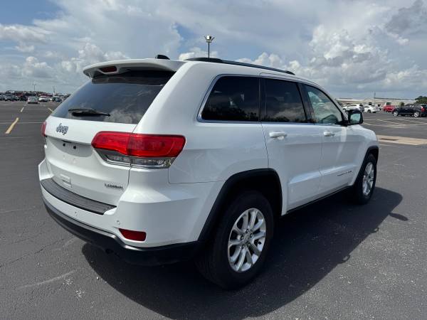2015 Jeep Grand Cherokee Laredo - $5,90063617083288323123