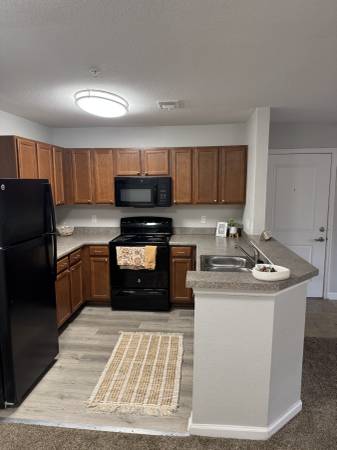 $1,480 / 1br - 725ft2 - 1 bed Classic Unit E33 (Kingsport)63892766637315121