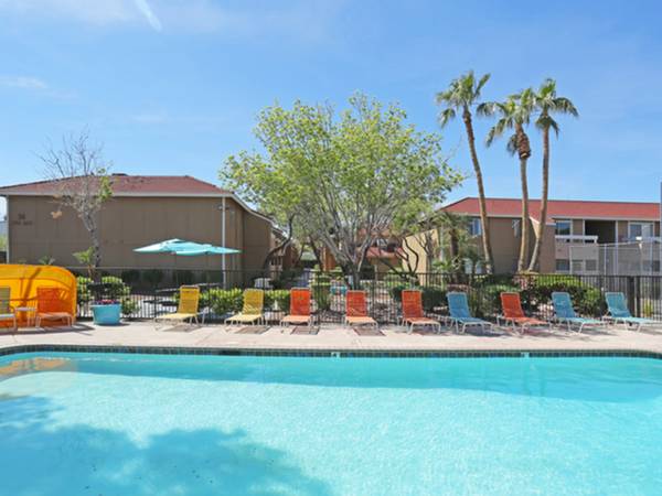 $950 / 1br - 680ft2 - 1bd 1ba, in Las Vegas NV, Basketball Court (3955 Algonquin Drive, Las Vegas, NV)63859500060161121