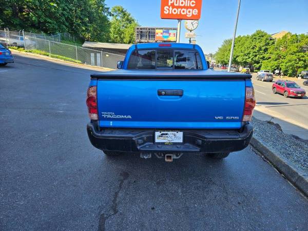 2005 Toyota Tacoma V6 4dr - Photo 4