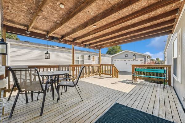 $62,000 / 2br - 1056ft2 - Waukee 2 Beds ,1 Baths, 2 Car Garage (Waukee)64163742251650121
