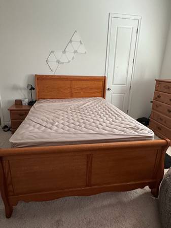 Queen size bed + night stand+ mirror dresser + chest + frame/mattress 1