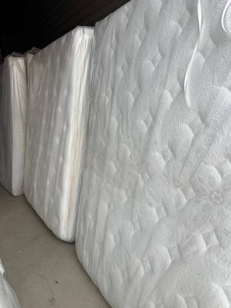 December Mattress Sale 1