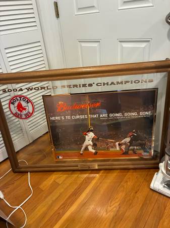 2004 Red Sox world champs Budweiser glass framed etched mirror see desc 1
