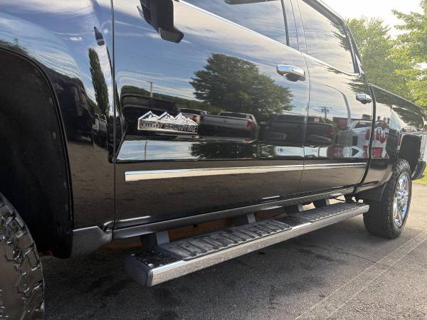 2017 Chevrolet Silverado 2500HD - Photo 12