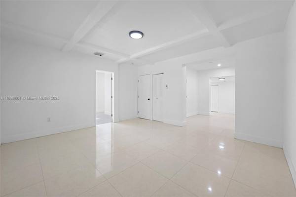 $3,100 / 3br - Completely Renovated 3BR/2BA Home in Miami Shores-NO HOA-Fast Approval (Miami Shores)64002016627457121