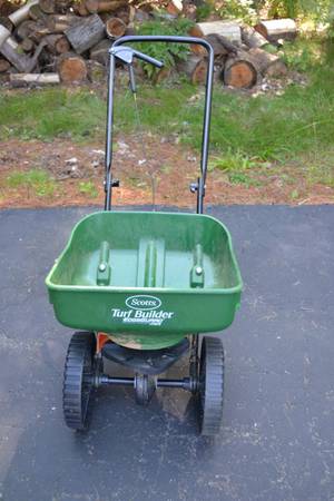 Broadcast Spreader 1