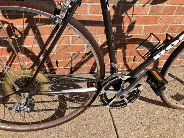 Road Bike..... - $280 (Astoria/ Bushwick / Jamaica Station / Manhattan)63471426126081122