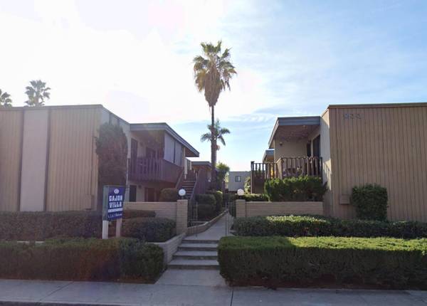 $2,050 / 1br - Carport, AC & Heat! Central AC, I-8 Access, Harry Griffen Park (Peach Avenue / El Cajon)63998452890242123