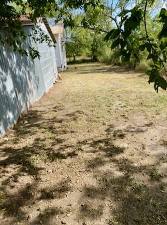 $275,000 4.75 Acres, 2 Houses on Property (Yorktown, Tx)64038877675395124