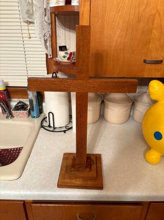 For sale- solid oak wood cross- nicely refinished- like new 1