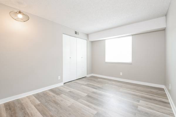 $2,150 / 2br - 967ft2 - Stylish 2-Bed Condo with Granite Touches at 7335 East Quincy Avenue, D (Denver)63973499839491121