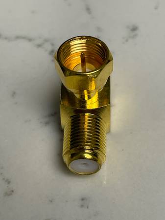 Cable T adapter, Male to 2 Female, EXCELLENT! - $8 (Aurora)63471175299075121