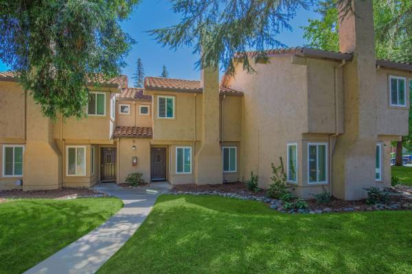 $2,720 / 3br - 1441ft2 - Ubicado en Sacramento, 3 habitaciones, fácil acceso a autopistas (54 Quay Court, Sacramento, CA)63844737301763121