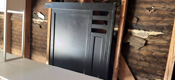 Full sized bed frame 1