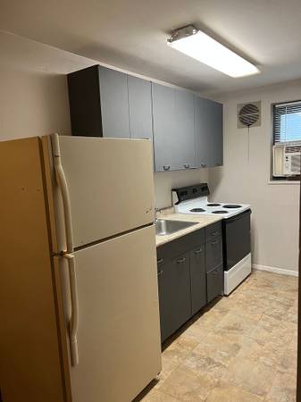 $995 / 2br - 765ft2 - Phones Answered 24 Hours a Day, Large Closets, 2/bd 1/ba64013363711746120