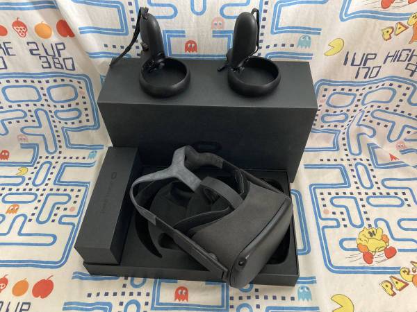 Oculus Quest 1 Complete Kit 1