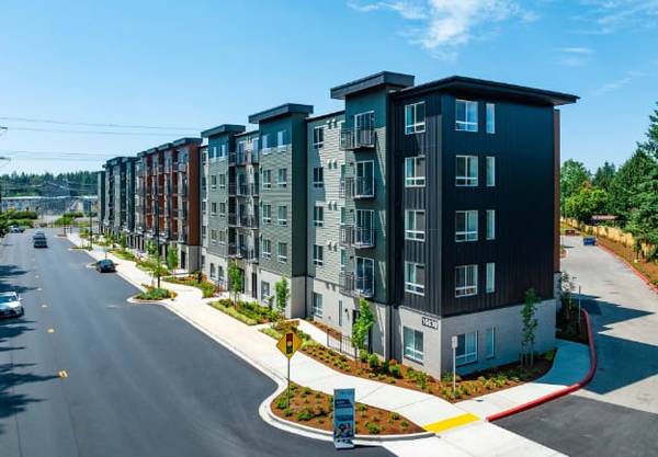 $1,707 / 1br - 671ft2 - Private Patio or Balcony, Elevator, Lounge (16830 SE Wax Rd, Covington, WA)63845963291009123