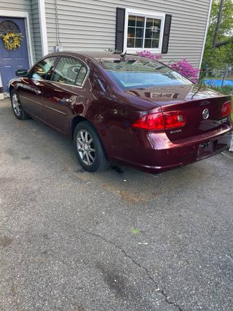 2007 Buick Lucerne CXL - $4,550 (dracut)63615369867521124