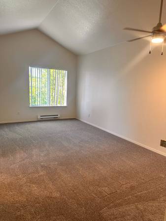 $1,425 / 1br - 600ft2 - ¡$99 más depósito te mudan aquí! (1x1) Oak Glen Apartments (Hillsboro)63831327722753123