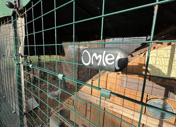 Omlet chicken run setup (config many shapes up to 21’ easy to assemble 1