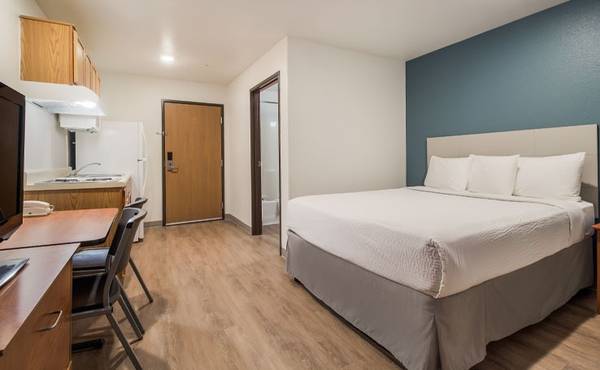 $1,120 / 1br - All-Inclusive Affordable Living - No Hidden Fees (1506 W Fairmont Pkwy, La Porte, TX)63906677767811124