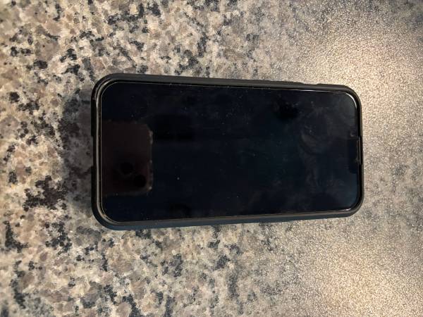 Iphone 16e; 128gb 1
