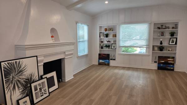 $3,500 / 2br - 1667ft2 - Mediterranean Upper 2-bdrm Duplex (Los Angeles)64146859905665122