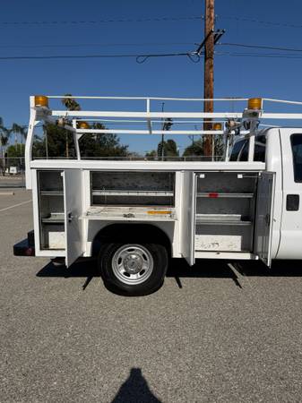 2014 Ford F-250 XL - Photo 12