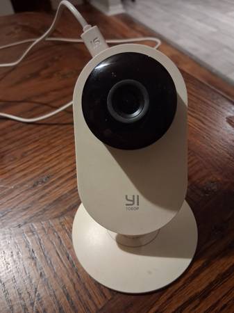 Yi indoor security camera 1