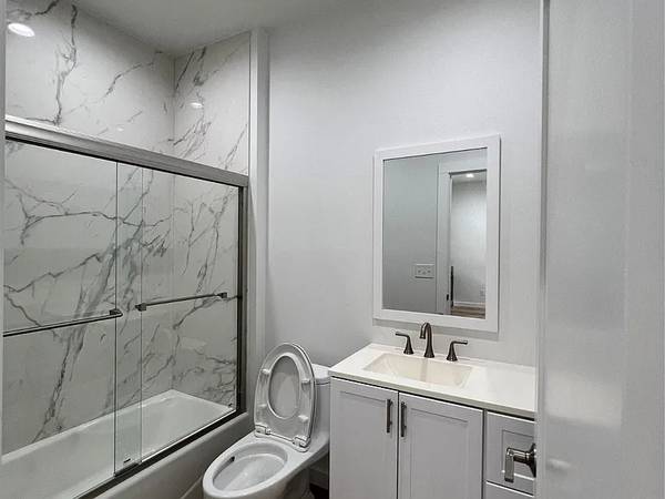 $657 / 1br - 500ft2 - Brand New 1BR Home with Garage Parking & Security System (Tulsa)63806171448449123
