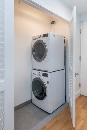 $3,150 / 1br - South Boston 1 Bed/1 Bath Apartment | Near Carson Beach (South Boston)63699236280577124