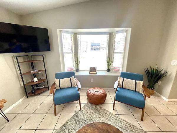 $850 / 3br - 1241ft2 - Cocina completamente equipada (1471 Bryan Dr, Bullhead City, AZ)63799567715073122