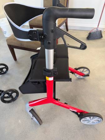 Pelegon Rollator Walker 1