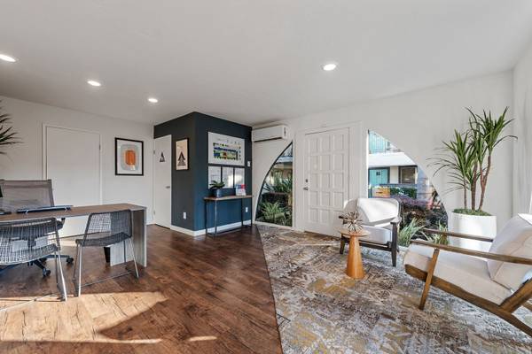 $3,095 / 2br - 855ft2 - 2 Bed - 1 Bath, Near Los Gatos Trail in a Gated Community!🥰 (campbell)63880132215939122