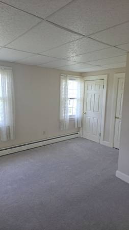 1 BR $2000 1