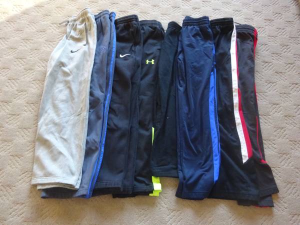 Boys sweatpants - size 10/12  READ POST 1