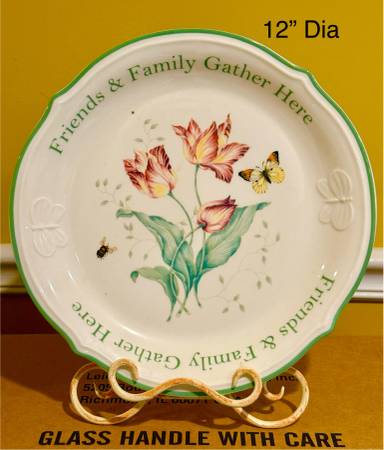 Decorative Plate with Stand 1