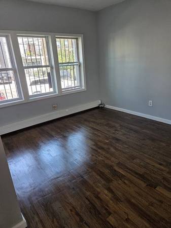 $1,500 / 1br - Spacious 1-Bedroom Apartment for Rent in Crown Heights (Brooklyn)63689608702721122