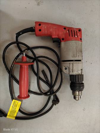 Milwaukee hammer drill 1