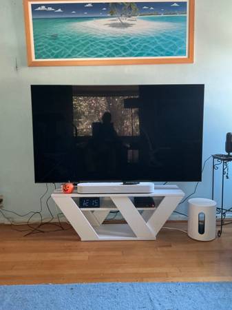 Hisense - 65" Class U8 Series Mini-LED 4K UHD QLED Smart Google TV (20 1