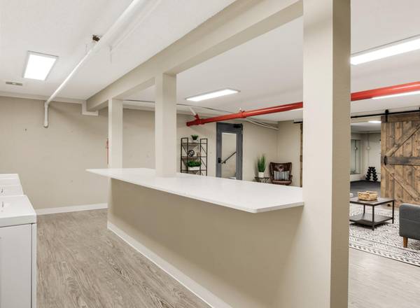 $1,595 / 2br - COME TOUR! 50% OFF 1 MO! Picnic Area - Enjoy Local Fanno Creek Trail (Beaverton)63956353408642124
